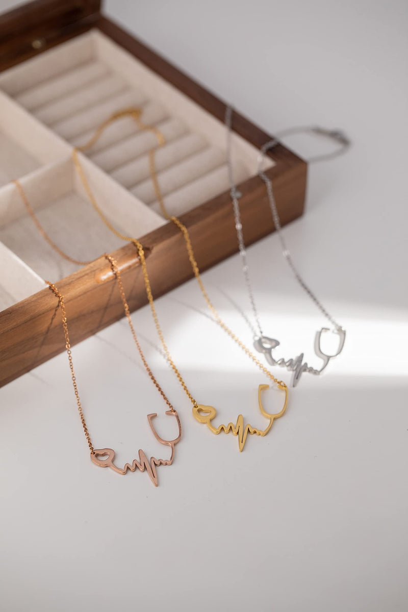 [Australia] - Nurse Stethoscope Heartbeat Necklace for Women Heart Stethoscope Pendant Doctor Nurse Medical Graduation Jewelry Gift Gold 