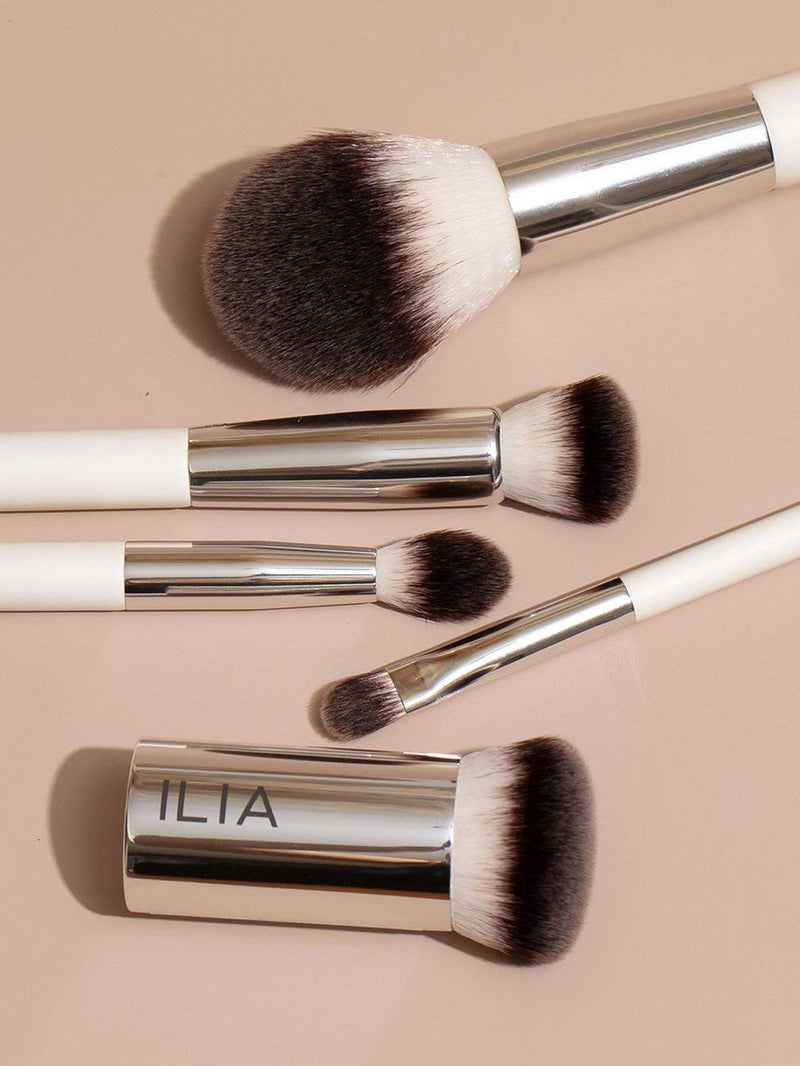 [Australia] - ILIA - Complexion Brush | Non-Toxic, Vegan, Cruelty-Free, Clean Makeup 