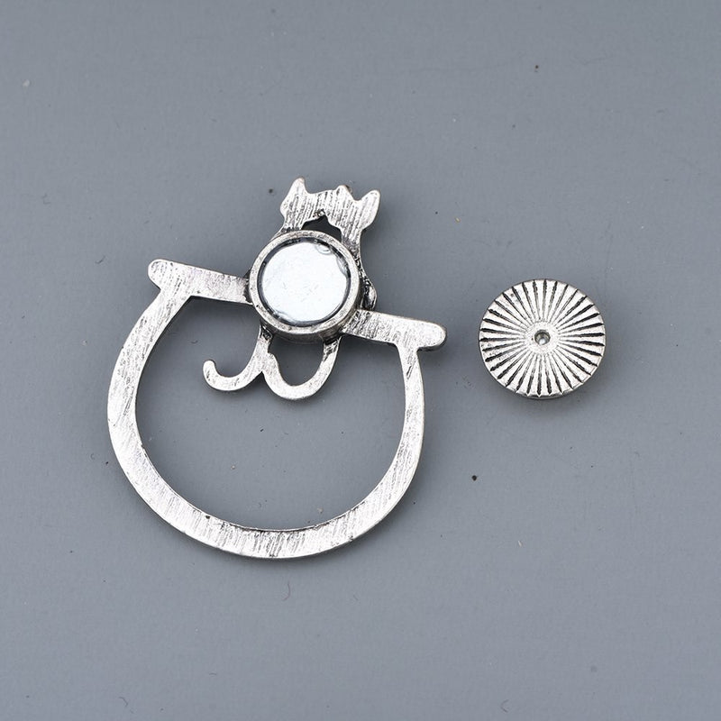 [Australia] - NOUMANDA Antique Silver Two Cats Magnetic Brooch Eyeglass Holder Fashion Charm Retro Animal Jewelry 