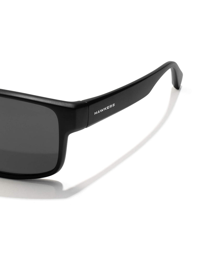 [Australia] - HAWKERS Faster Sunglasses, Black, One Size 
