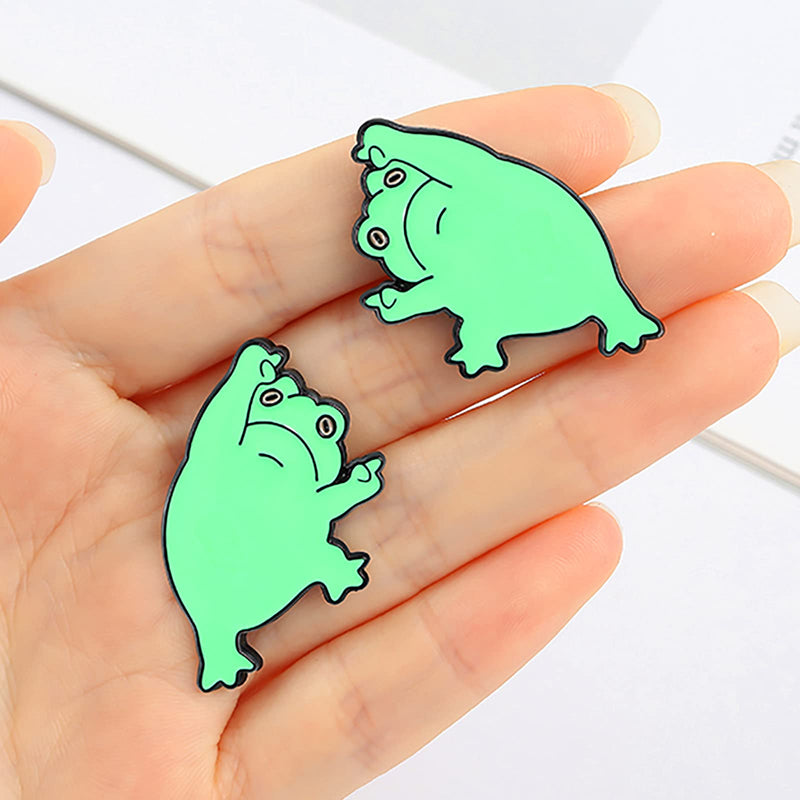 [Australia] - Lovely Frog Brooch Pins for Women Men Funny Animal Enamel Pins Badges for Backpacks Carton Enamel Brooch DIY Accessories Gifts 