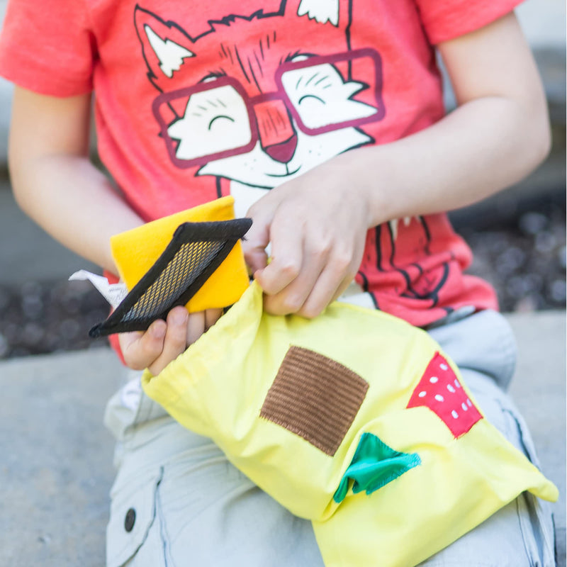 [Australia] - Educational Insights Teachable Touchables Textured Beanbags Squares, Toddler Sensory Toys, Preschool Kindergarten Classroom Must Haves, Set of 20 Beanbags, Ages 3+ Texture Squares 