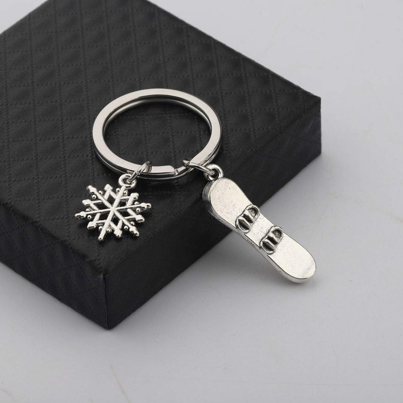 [Australia] - CENWA Snowboarder Gift 3D Snowboard and Snowflake Pendant Snowboarding Keychain Snowboarder Team Gift 