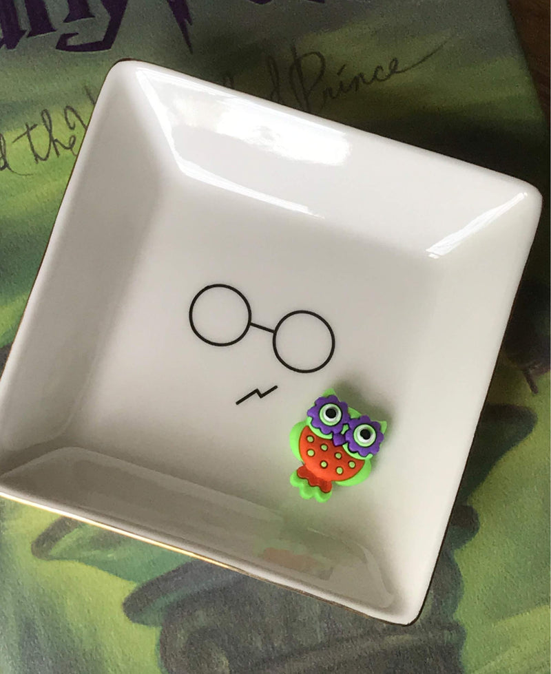 [Australia] - Jewelry Ring Holder - Elegant Trinket Tray or Dish for Girls or Guys by Simply Charmed 