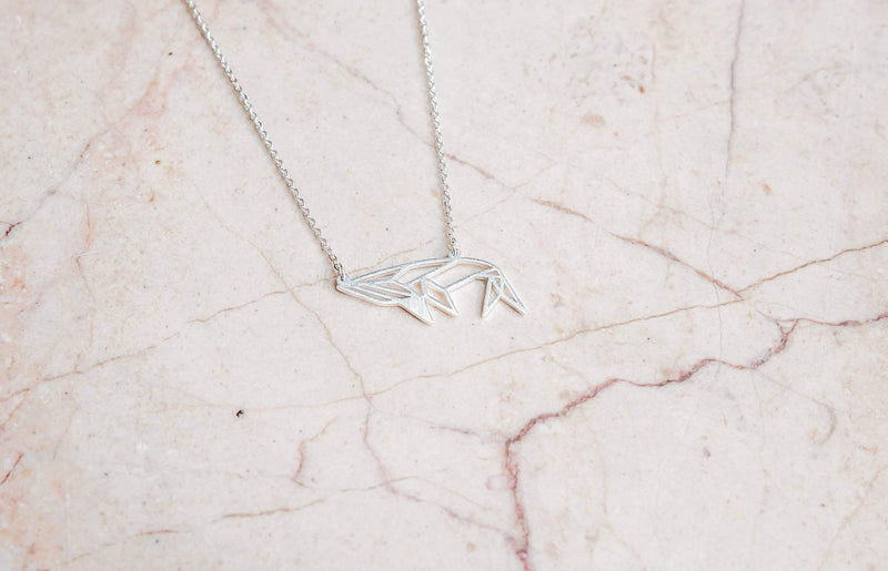 [Australia] - La Menagerie Whale Silver Origami Jewelry & Silver Geometric Necklace – 925 Sterling Plated Silver Necklace & Whale Necklaces for Women – Whale Necklace for Girls & Origami Necklace 