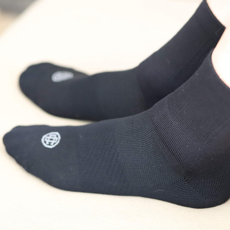 [Australia] - Doctor's Choice Compression Low Calf Crew Socks, Plantar Fasciitis, Achilles Tendonitis & Arch Support For Men & Women, 1 Pair, Black/Large Large (Pack of 1) 