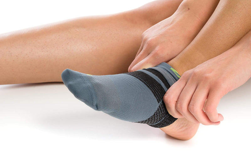 [Australia] - ZaTech Plantar Fasciitis Sock, Compression Socks. Heel, Ankle & Arch Support. (Grey/Black, Medium) Grey/Black M 