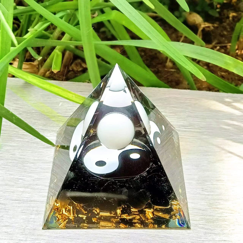 [Australia] - ycyingcheng Pyramid Ogan Crystal Energy Tower Nature Reiki Chakra Crushed Stone, Negative Energy Remover Blessing Home Office Feng Shui Tai Chi Ornaments, Healing Crystal, 6cm 03 