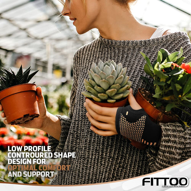[Australia] - FITTOO Copper Wrist Compression Sleeve, Copper Infused Wrist & Hand Compression Sleeve Brace for Improve Circulation, Relieve Wrist Discomfort,Tendonitis, Sprains, Sports, Gym Workout Black Small (Pack of 1 Pcs) 