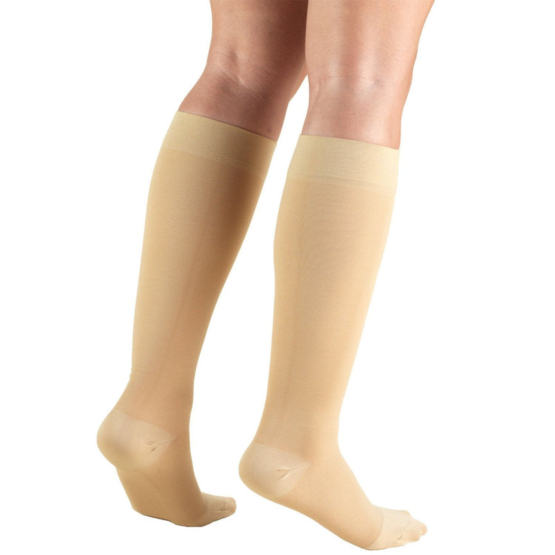 [Australia] - Truform 15-20 mmHg Compression Stockings for Men and Women, Knee High Length, Closed Toe, Beige, Medium Medium (1 Pair) 