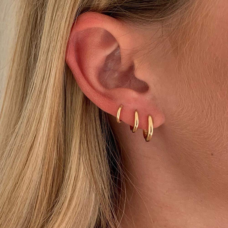 [Australia] - 3 pairs 14K Gold Plated Huggie Hoop Earrings for Women, Minimalist Gold Huggie Hoop Earrings, Simple 3 sizes Hoop Earrings for Women Men gift,Gold and Silver… 