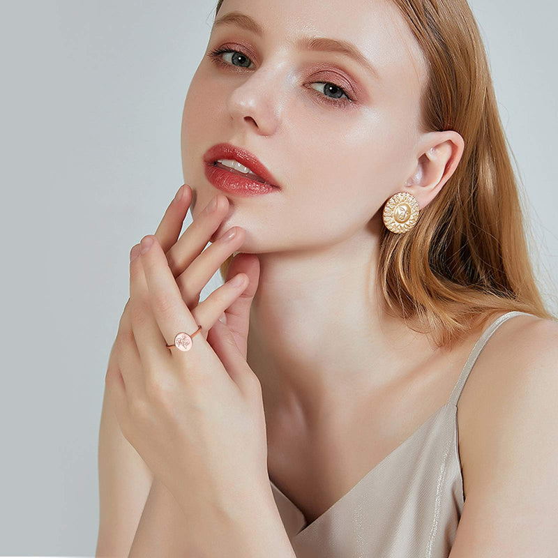 [Australia] - YeGieonr Handmade Flower Signet Ring -18K Gold Ring-Minimalistic Statement Ring with Botanical Engraved- Delicate Personalized Jewelry Gift for Women/Girls Plant Ring-Rose Gold 5 