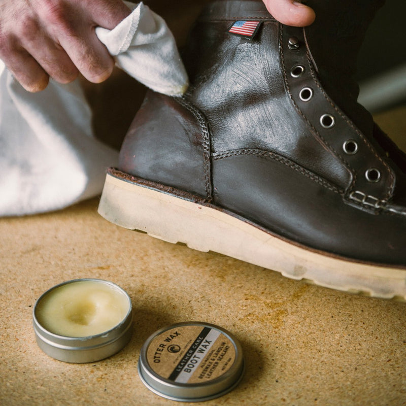 [Australia] - Otter Wax Boot Wax | 2oz | All-Natural Leather Waterproofer | Made in USA 