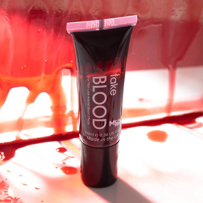 [Australia] - Moon Terror Halloween Fake Blood With Applicator | 10ml | Premium Quality | Made in the UK & Cosmetically Certified | 100% Safe & Easy To Use | Vegan & Cruelty free 