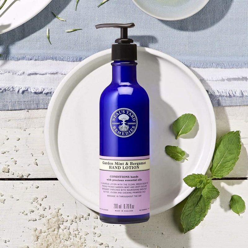 [Australia] - Neal's Yard Remedies Garden Mint & Bergamot Hand Lotion | Invigorating Organic Oils | 200ml 