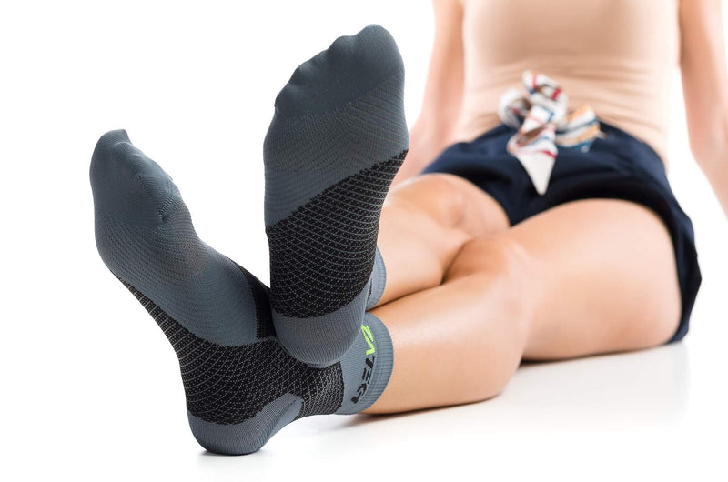 [Australia] - ZaTech Plantar Fasciitis Sock, Compression Socks. Heel, Ankle & Arch Support. (Grey/Black, Medium) Grey/Black M 