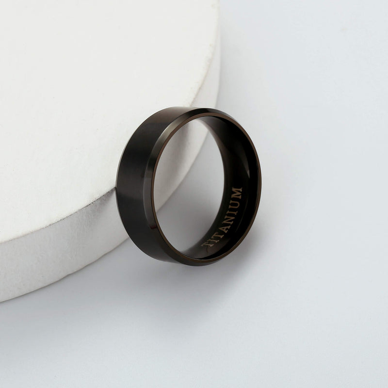 [Australia] - M MOOHAM Titanium Rings 4mm 6mm 8mm 10mm Wedding Bands Matte Beveled Edge Comfort Fit for Men, Black, Gold, Silver, Blue, Silver and Gold 10mm Black 5 