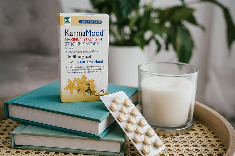 [Australia] - Schwabe Pharma KarmaMood Maximum Strength - St John's Wort Extract 425mg - Traditionally Used for Low Mood and Mild Anxiety - Traditional Herbal Medicinal Product - 60 Tablets 60 Count (Pack of 1) 