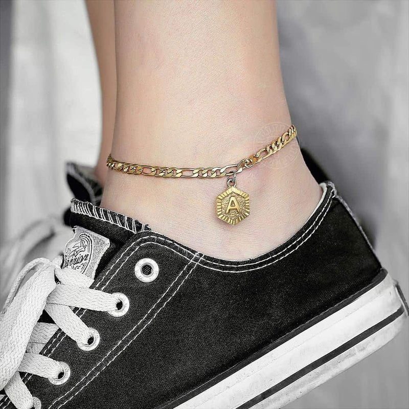 [Australia] - Hermah Letter Charm Anklet Fashion Jewelry for Women Girls Alphabet Initial Letter Anklet Stainless Steel Figaro Link Chain Bracelet Length Adjustable Letter S 