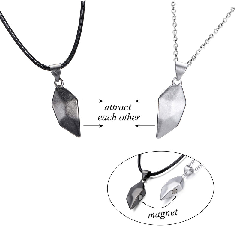 [Australia] - Jovivi 2 Pcs Heart Necklace for Couples Black White Matching Pendant Friendship Distance Magnetic Love Heart Jewelry for Boyfriend Girlfriend Valentines Gifts Non-Engraving 