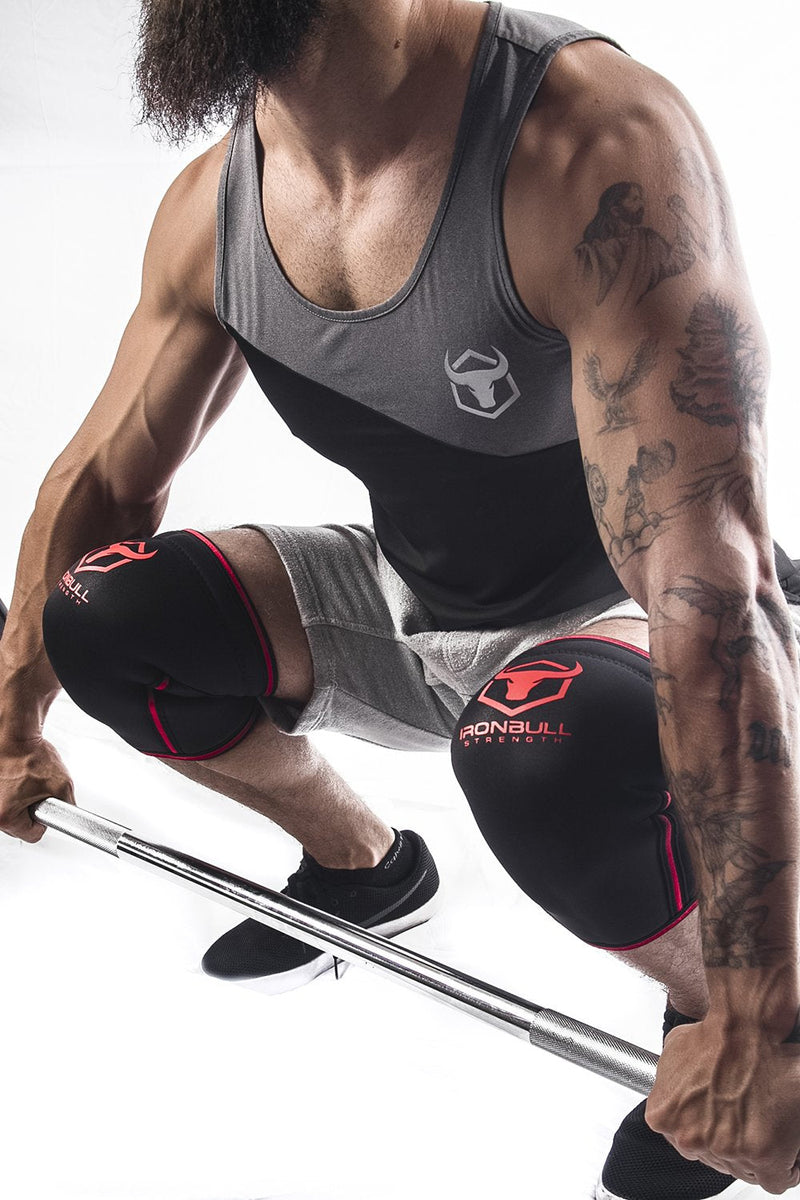 [Australia] - Knee Sleeves 7mm (1 Pair) - High Performance Knee Sleeve Support For Weight Lifting, Cross Training & Powerlifting - Best Knee Wraps & Straps Compression - For Men and Women Black/Red Medium 