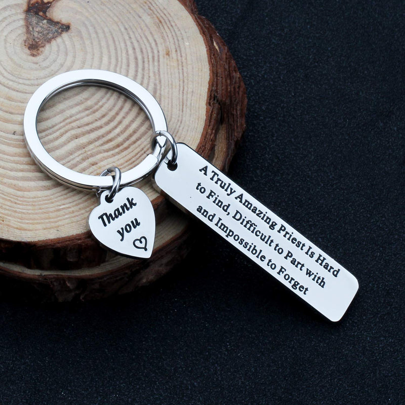 [Australia] - LQRI Catholic Priest Gift Priest Appreciation Gift A Truly Amazing Priest is Hard to Find and Impossible to Forget Keychain Gift for Priest Leaving Retirement Gift k-amazing priest 