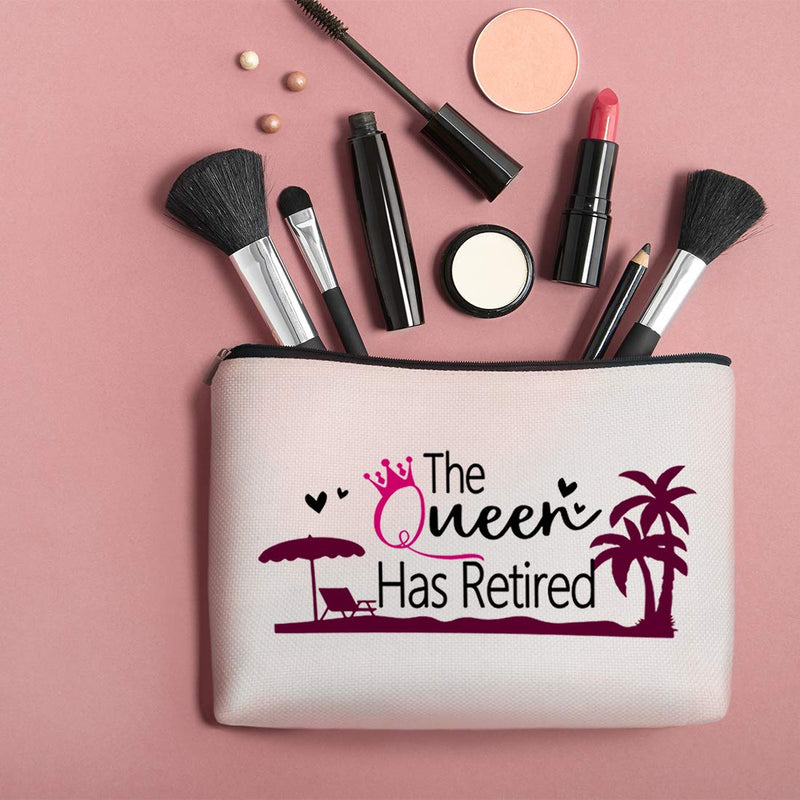 [Australia] - WIEZO-USA Ement Gifts for Best Friend,Sister,Coworker,Wife,Mom,Aunt,Grandma,The Queen Has Retired,Gift for Retirement Parties,Waterproof Cosmetic Bag Makeup Bag Gift 