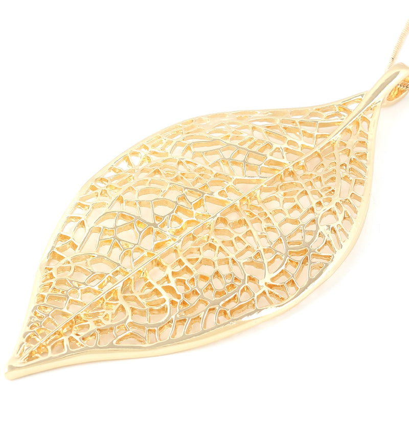[Australia] - NLCAC Filigree Leaf Pedant Necklace Snake Chain Gorgeous Hollow Leaf Necklace for Women, Girls Gold Tone 