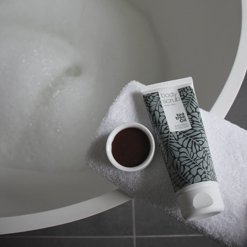 [Australia] - Australian Bodycare Body Scrub for Women & Men 200 ml | Tea Tree Oil Body Scrub Exfoliator | Foot Scrub for Hard Skin | for Pimples on The Back & Body | with Australian Tea Tree Oil 200 ml (Pack of 1) 