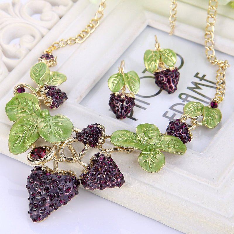 [Australia] - EVER FAITH Women's Austrian Crystal Sweet Strawberry Leaf Necklace Earrings Set Purple Gold-Tone 