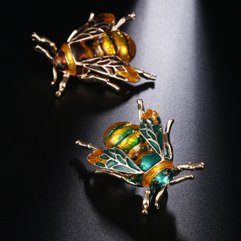 [Australia] - MINGHUA Enamel Cicada Collar Brooches Insect Corsage Brooch Pins for Unisex Clothing Accessories Green 