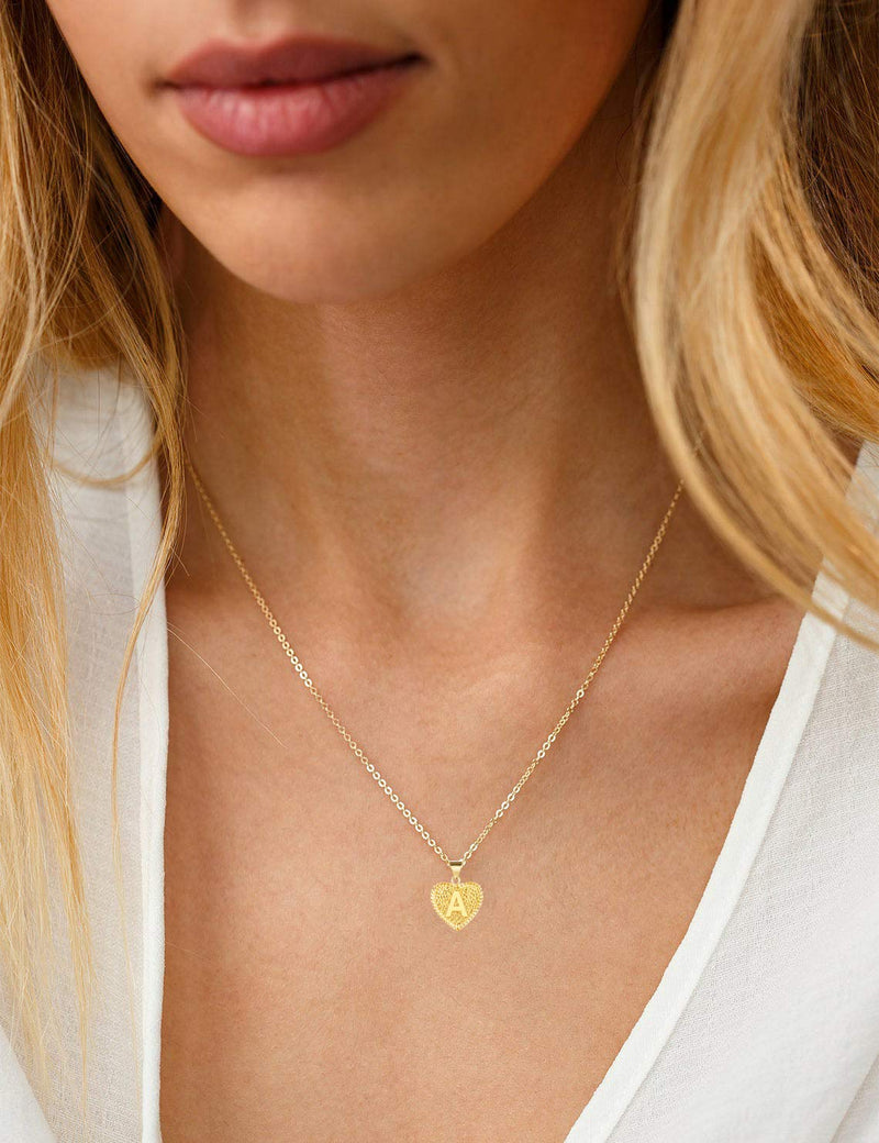 [Australia] - YANCHUN Gold Initial Necklace for Women Heart Pendant Initial Letter Necklaces Alphabet Monogram Necklaces for Girls Jewelry Gift B 