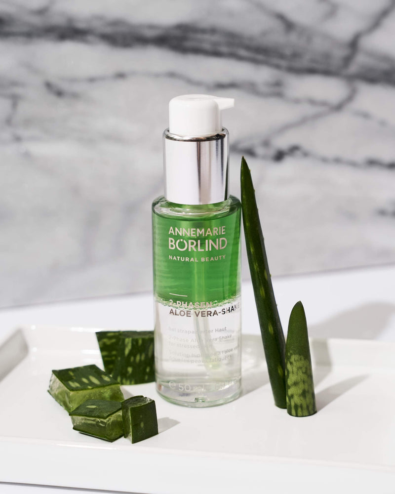 [Australia] - ANNEMARIE B√ñRLIND - 2 Phase Aloe Vera Shake - Hyaluronic Acid + Aloe Vera + Black Currant Seed Oil For Soothed Skin - Soothing, Relaxing, Nourishing - 50ml 