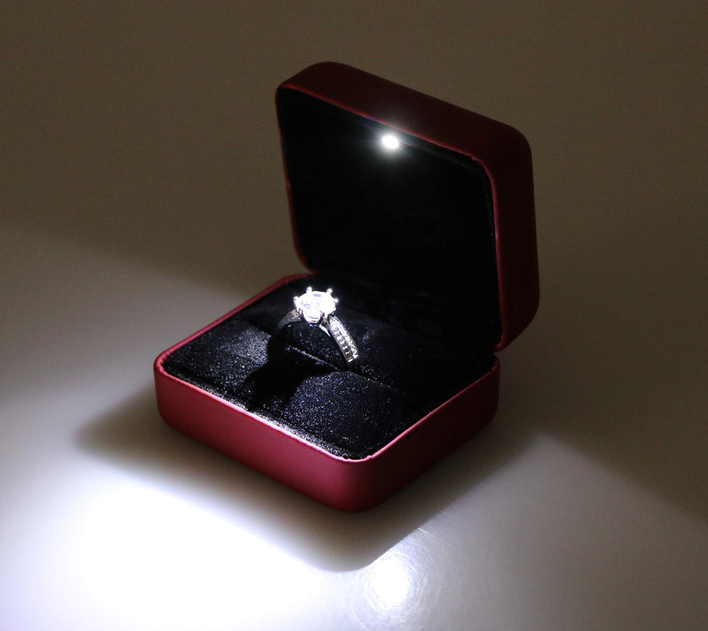 [Australia] - Omeet Mini Size Metal Glossy with LED Jewelry Gift Box - Easy to fit into Your Pocket or Handbag - Red 