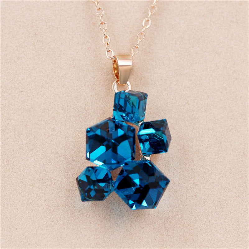 [Australia] - Uloveido Women Rose Gold Plated Crystal Pendant Necklace for Women, Blue/Red/White Stone Necklace Pendant for Girls Jewelry Gift GR125 