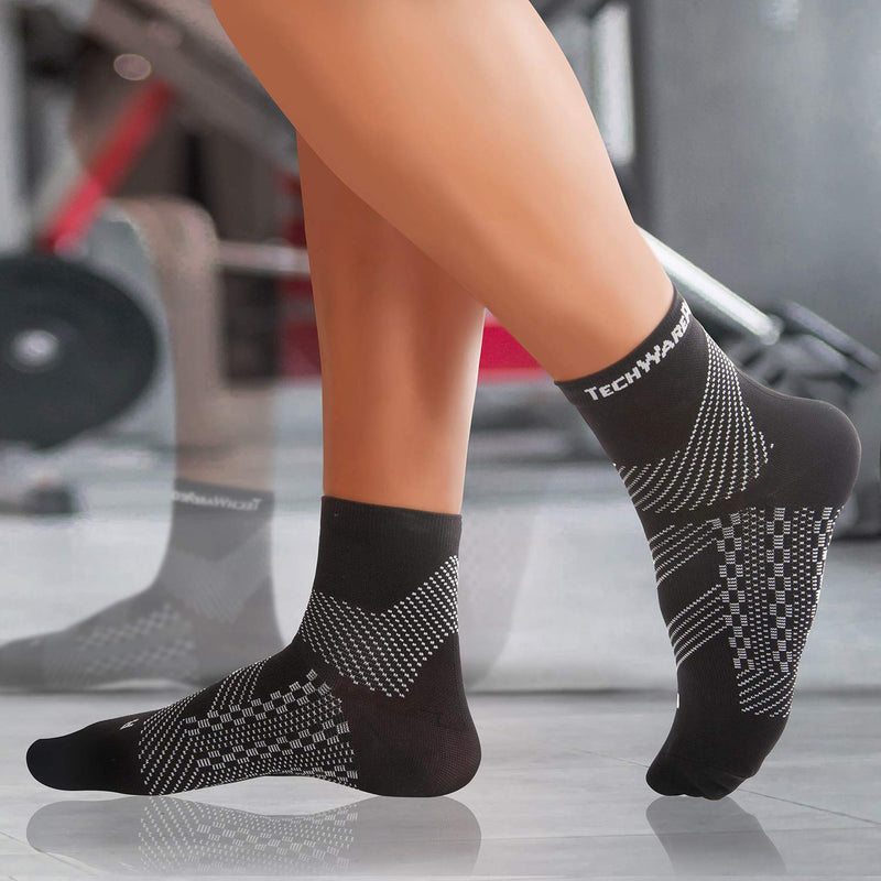 [Australia] - TechWare Pro Plantar Fasciitis Socks - Ankle Compression Socks for Women & Men. Achilles Tendonitis Brace & Foot Arch Support Large Black / Gray 
