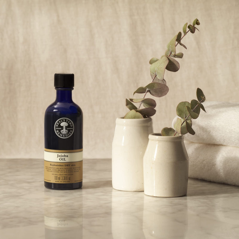 [Australia] - Neal�s Yard Remedies Jojoba Oil | Jojoba Oil for Hair | Jojoba Oil for Face | Softening and Conditioning Oil for Hair and Body | Jojoba Oil Organic | Vegan | 100ml 