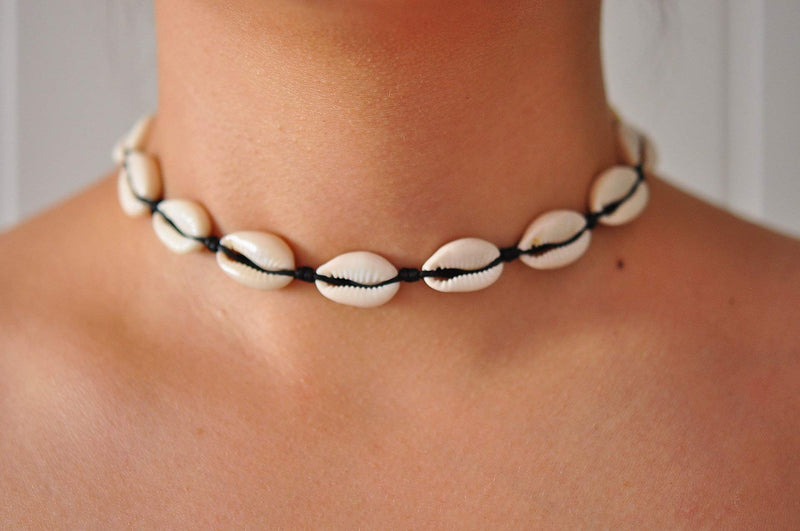 [Australia] - Canboer Natural Shell Choker Necklace Bead Pearl Adjustable Conch Handmade Hawaii Beach Seashell Necklace Jewelry for Women Girls C: Black Rope 