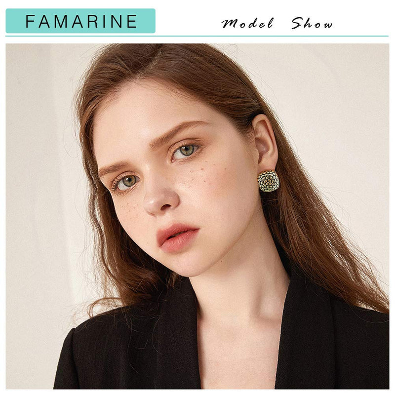 [Australia] - FAMARINE Square Clip On Earrings for Women, Vintage Lightweight Geometric Studs Earrings | Hypoallergenic Earrings for Girls Gift, Antique Gold and Antique Silver 