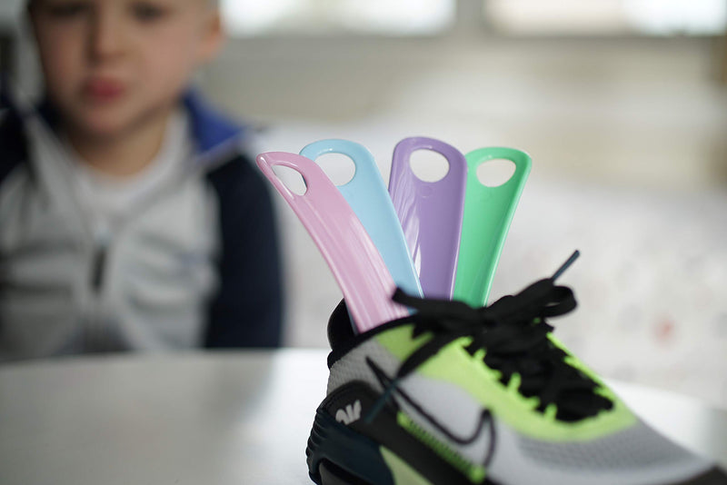 [Australia] - J&C Brands Shoe Horn For Kids | Perfect Size For Kids | Makes Putting On Your Kids Shoes Easy and Fun | Great Gift Idea, Purple, Green, Blue, Pink, Small 