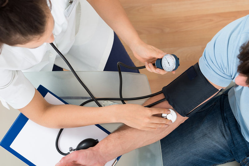 [Australia] - Santamedical Adult Deluxe Aneroid Sphygmomanometer with Stethoscope, Cuff and Carrying case Purple 