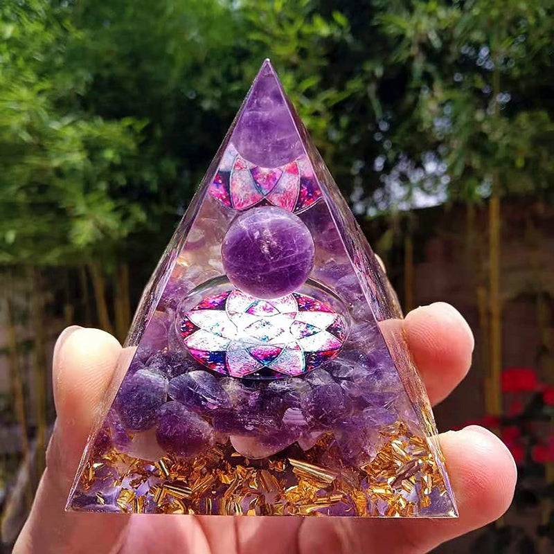 [Australia] - Moonstone Crystal Orgone Pyramid Ogan Crystal Energy Tower Nature Reiki Chakra Crushed Stone Jewelry Flower of Life Crystal Orgonite Pyramid Healing 6cm Violet 