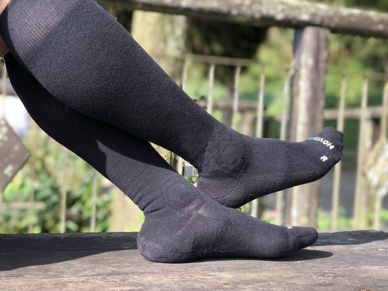 [Australia] - HOYISOX Plus Size Compression Socks 20-30 mmHg for Men and Women, Wide Calf Extra Large, Comfortable Cotton Black 5X-Large 