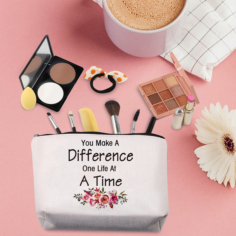 [Australia] - TSOTMO Social Worker Makeup Bag You Make A Difference One Life At A Time Cosmetic Bag Appreciation Gift For Employees (At A Time) 