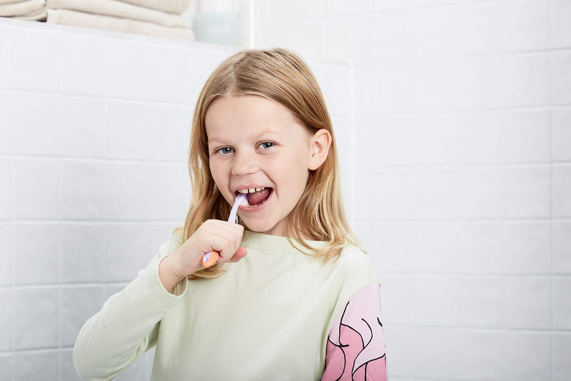 [Australia] - Jordan ® | Step 3 Toothbrush Kids | Kids Toothbrush for Age 6-9 Years Old | Soft Bristles, Dual Ergonomic Handle & BPA Free | Blue & Yellow Color | Pack 4 Units 