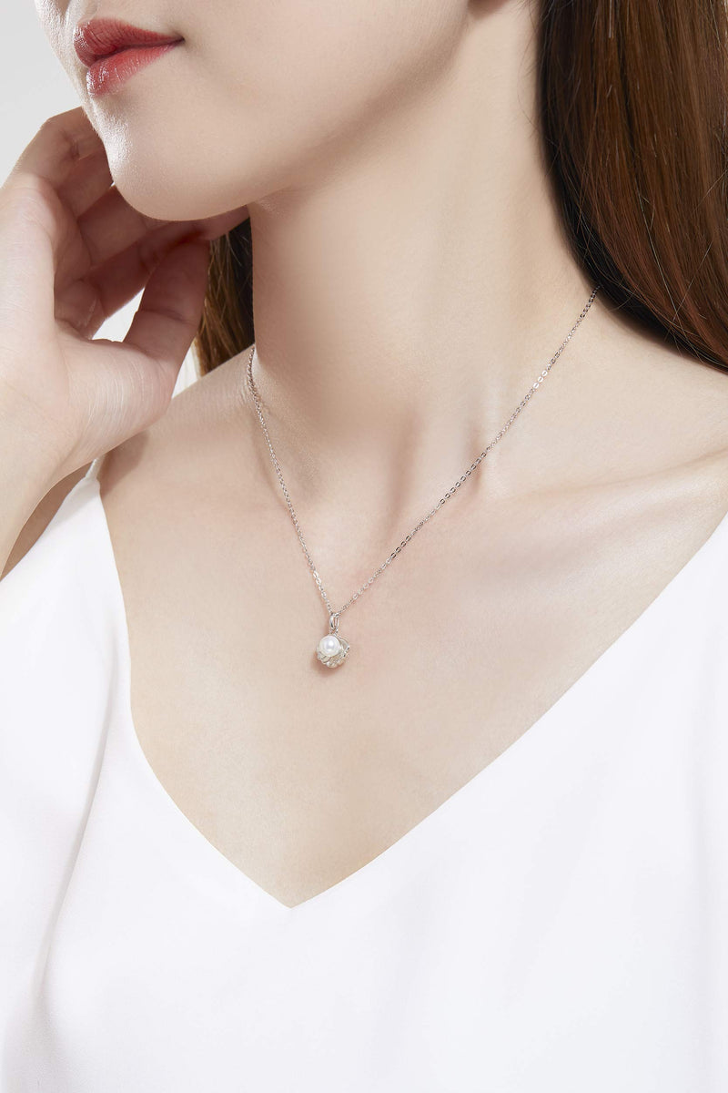 [Australia] - Presentski White Pearl Necklace for Women Girls 925 Sterling Silver Single Shell Dainty Pearl Pendant June Birthstone Necklaces Jewelry Gifts 