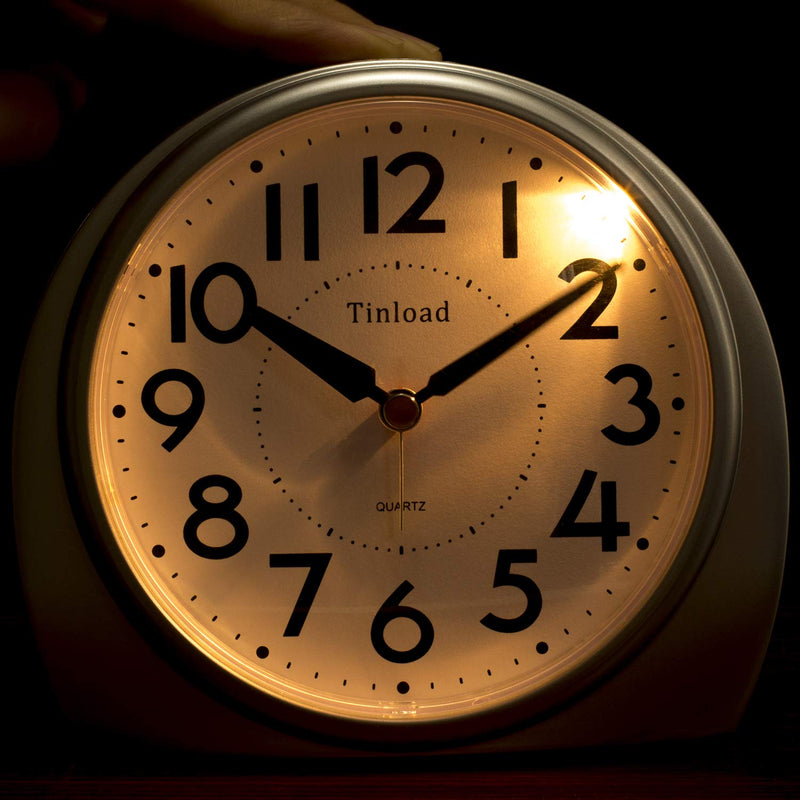 [Australia] - 5.5" Silent Analog Alarm Clock Non Ticking, Gentle Wake, Beep Sounds, Increasing Volume, Battery Operated Snooze and Light Functions, Easy Set ,Silver(Best for Elder) Silver 