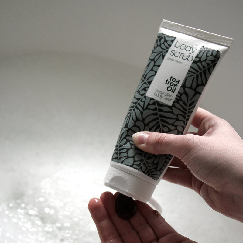 [Australia] - Australian Bodycare Body Scrub for Women & Men 200 ml | Tea Tree Oil Body Scrub Exfoliator | Foot Scrub for Hard Skin | for Pimples on The Back & Body | with Australian Tea Tree Oil 200 ml (Pack of 1) 