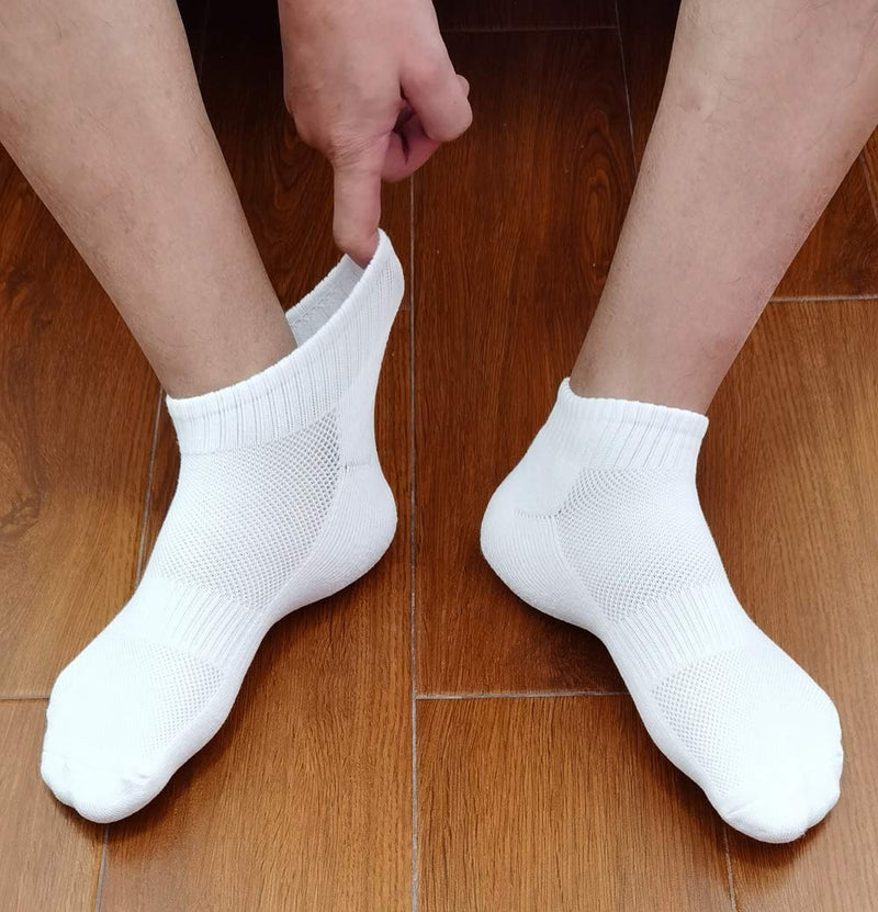 [Australia] - Women's Anti-Blister Moisture Wicking Trainer Socks Athletic Ankle Quarter Cushion Compression Socks 4-8 01 White - 4 Pairs 