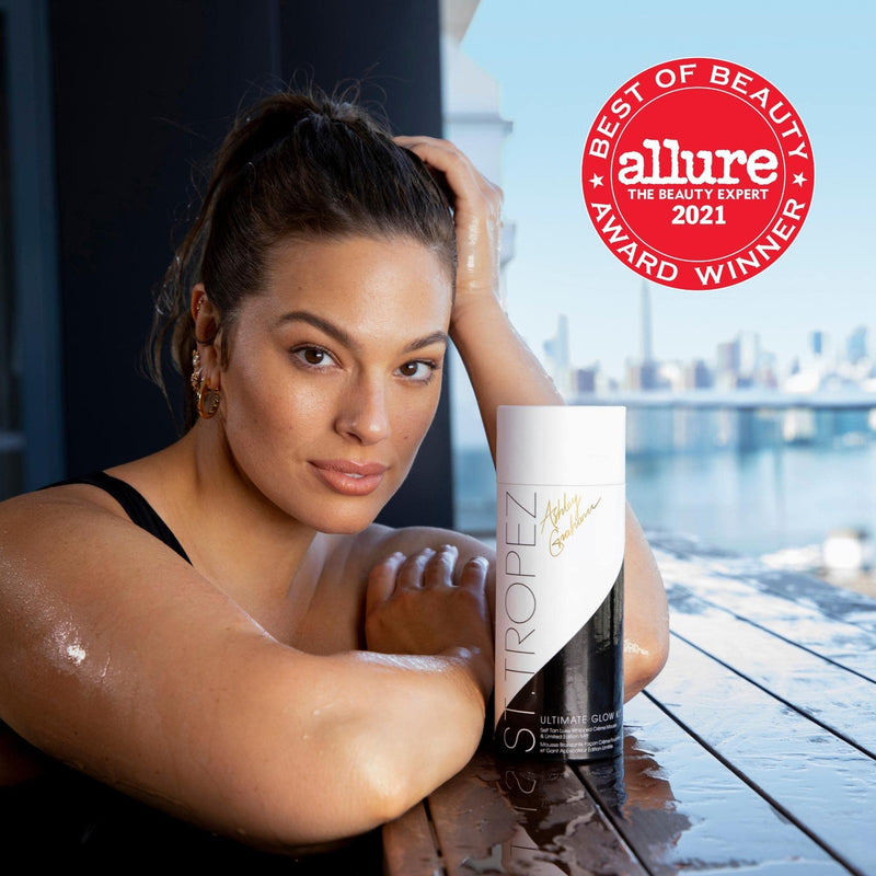 [Australia] - St. Tropez Tan x Ashley Graham Ultimate Glow Kit, Award Winning Limited Edition Self Tanning Mousse and Applicator Mitt, Vegan and Cruelty Free Fake Tan Kit 